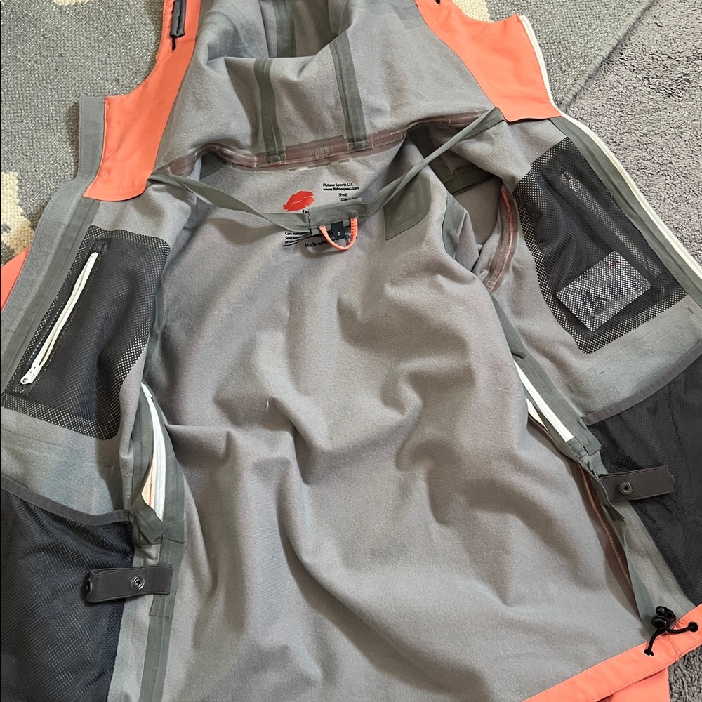 Flylow Ski Jacket - Picture 6 of 7